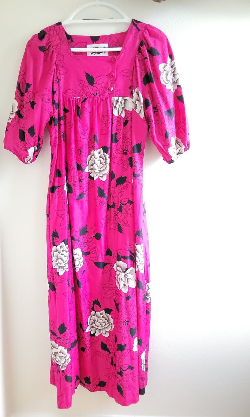 Hilo Hattie 1970's Magenta Floral Maxi S
